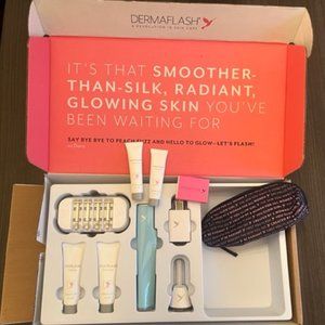 Complete Dermaflash starter Kit + two years of refills